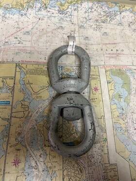 215151 Chicago Hardware #215151 Standard Swivel Eye And Galvanized 5/8 Inch
