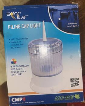 Dock Edge 776113962688 New Solar Piling Cap Light