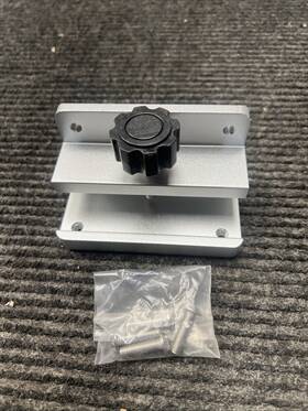 3005.4272 Extreme Max Rod Holder/alumatrac Bracket