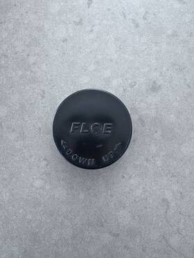 Floe 006-13200-00 Black Dock Caps 2 Inch Round Set Of 23 Used