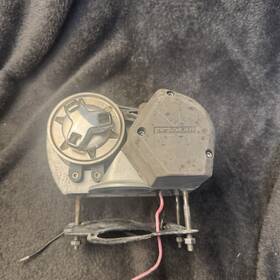 5681910005 Lewmar Pro Sport 550 Horizontal Windlass For Parts Read Dsc