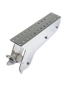 66840437 Lewmar Venta Pontoon Bow Roller