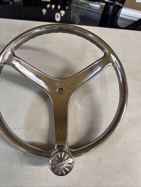 94320 Lewmar 3 Spoke 13.5 Inch Steering Wheel With Power-grip Knob