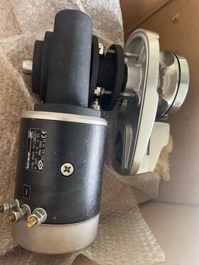 004072 Lofrans Progress #1 Windlass Winch 1 000 Watt -12v