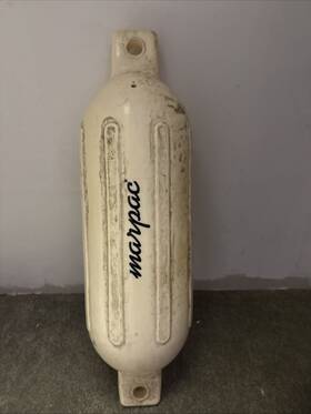 7-0585 Marpac Boat Fender 1