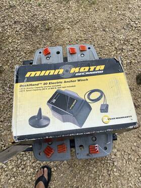 Dh20 Minn Kota Deckhand 20 Electric Anchor Winch - Brand New / Old Stock