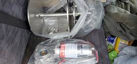 E007 Muir Dw08 12volts Anchor Winch Motor And Pulley Base