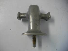 290-4a Nicson Vintage Single Cross Bollard Aluminum Ski Tow Boat Marine