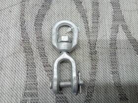 5043600 Seachoice 1/4 Inch Galvanized Jaw To Eye Swivel For Boats 4 250 Lbs Breaking Strength