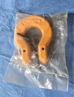 350-8-018-10 Yoke 3/8 Inch Omega Link New