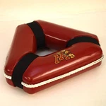 Hedstrom Plastics Red 15 X Inch Marine Boat Minnesota Tri Fender. Fixed Price $46.25.